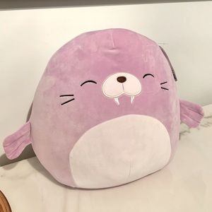 12” Winnie the walrus Squishmallow
